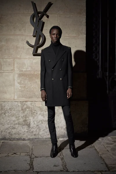 Look 7